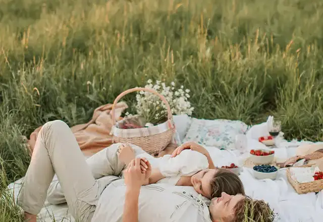 Picnic Date Ideas