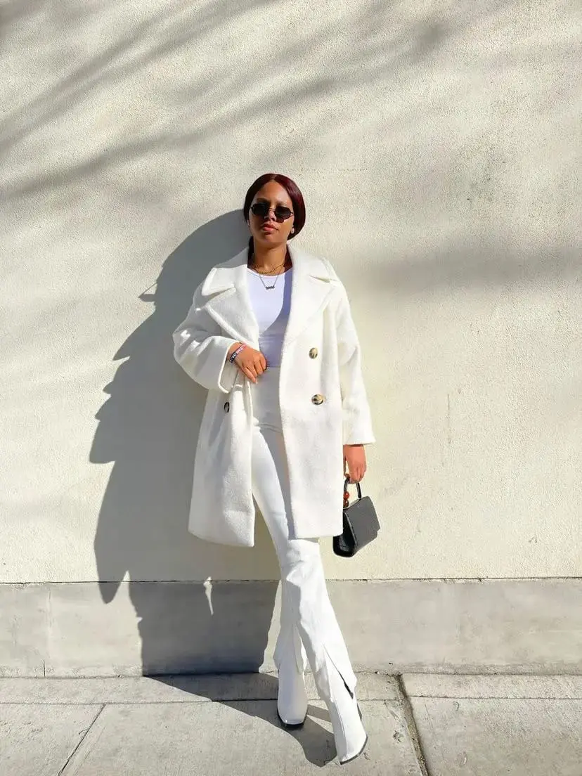 Monochromatic Outfits and Why You Should Wear Them More Often