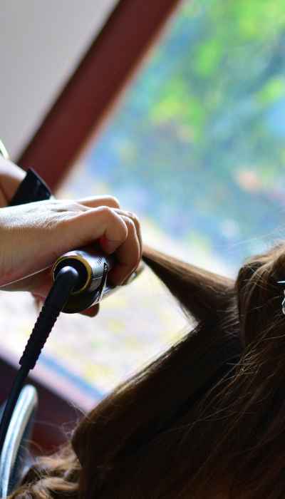 chemical hair straightener