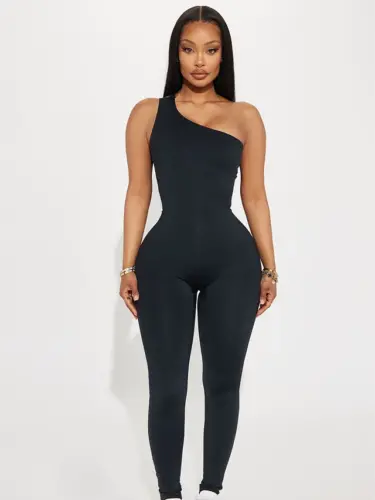 Fashion Nova