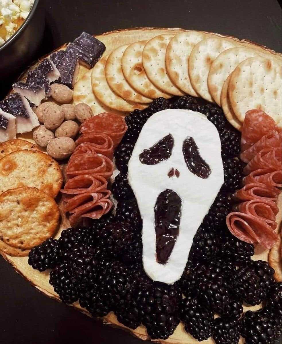 halloween charcuterie board